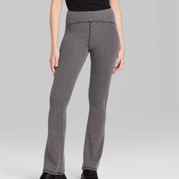 **WHOLE SET** Wild Fable Ribbed Shirt and Pant Set - Picture 4 of 7